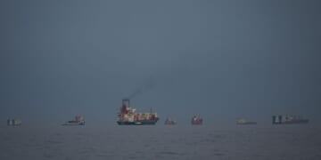 Trump threatens to ‘obliterate’ Iranian energy infrastructure if Strait of Hormuz remains closed