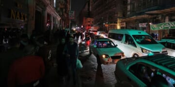 Egypt’s early closing order jolts Cairo’s night life as war-driven oil costs soar