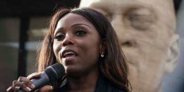 Feds probe whether NYC Council member, Hochul aide took bribes to help migrant shelter provider