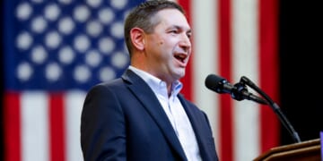 Attorneys General Demand Probe Into Climate Training for Judges