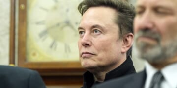Elon Musk Offers to Pay Salaries for TSA – HotAir