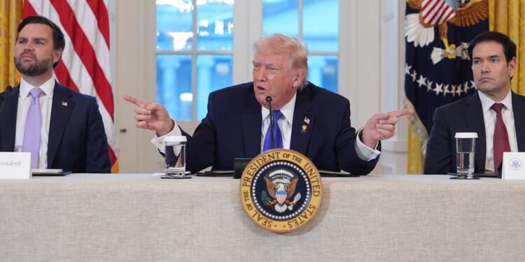 Iran war jolts J.D. Vance and Marco Rubio’s jockeying for 2028