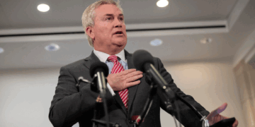 Lawmakers Probe Role of Liberal Groups in Census Miscounts