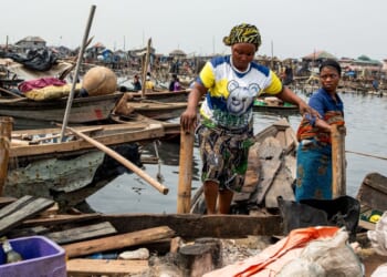 Nigeria Evicts 40,000 from Floating Slum