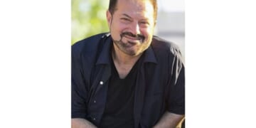 Elected leaders and clergy seek release of Wisconsin mosque president detained by immigration agents