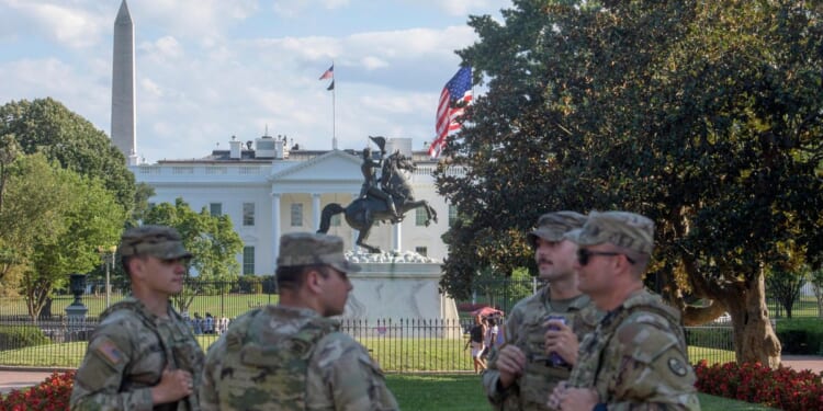 Shots fired near White House, no injuries reported