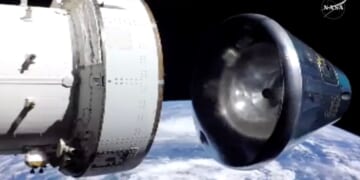 Artemis II astronauts return from moon with a splashdown to close out a record-breaking lunar voyage