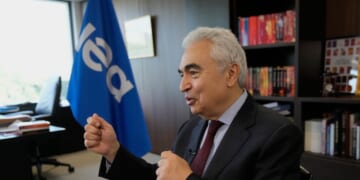 Europe has ‘maybe 6 weeks of jet fuel left,’ energy agency head tells AP