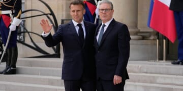 Macron and Starmer hold international summit on reopening the Strait of Hormuz