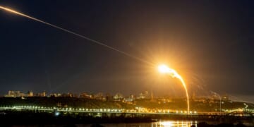 Ukraine signs Gulf defense deals, aims to turn battlefield edge into global influence