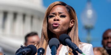 Indicted Florida Democrat still listed as candidate after resigning House seat