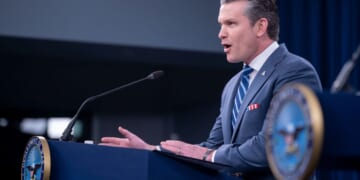 Court revives Pentagon’s ban on reporters having unescorted access