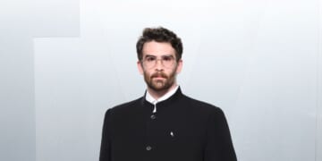 Hasan Piker attends the 2026 Vanity Fair Oscar Party Hosted By Mark Guiducci at Los Angeles County Museum of Art on March 15, 2026, in Los Angeles, California.