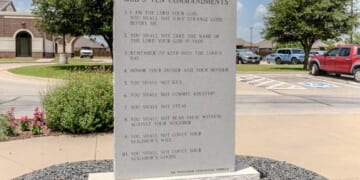 Surprise! En-Banc Appellate Court Restores 'Ten Commandments' Law in Texas – HotAir